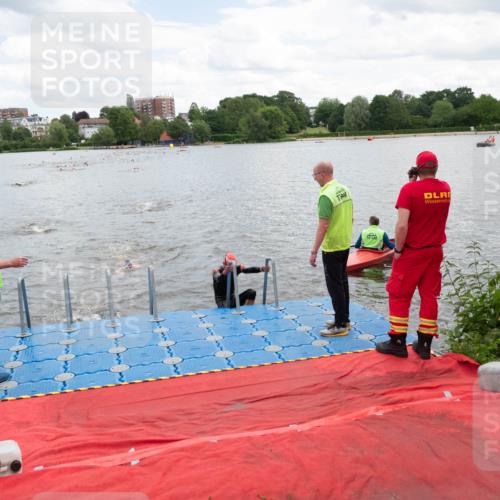 16.06.2024 - 7 Türme Triathlon MichiJ http://msf.ph/oto/6266913 16.06.2024 11:52:02 Schwimmen 542, 554, 587, 606 meine-sportfotos.de