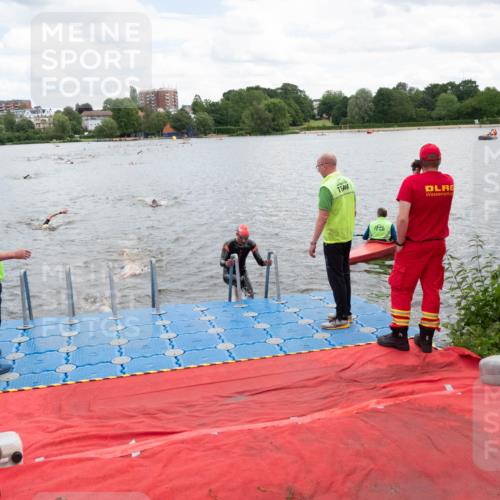 16.06.2024 - 7 Türme Triathlon MichiJ http://msf.ph/oto/6266923 16.06.2024 11:52:02 Schwimmen 542, 554, 587, 606 meine-sportfotos.de