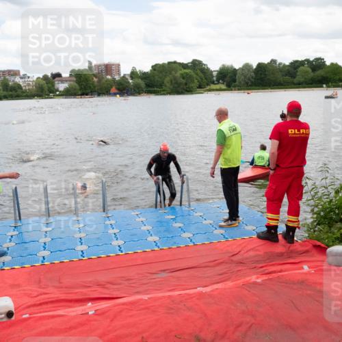 16.06.2024 - 7 Türme Triathlon MichiJ http://msf.ph/oto/6266927 16.06.2024 11:52:03 Schwimmen 542, 554, 587, 606 meine-sportfotos.de