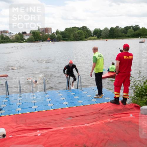 16.06.2024 - 7 Türme Triathlon MichiJ http://msf.ph/oto/6266929 16.06.2024 11:52:03 Schwimmen 542, 554, 587, 606 meine-sportfotos.de