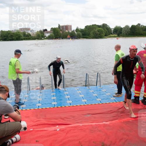 16.06.2024 - 7 Türme Triathlon MichiJ http://msf.ph/oto/6266947 16.06.2024 11:52:07 Schwimmen 542, 554, 559, 587, 606 meine-sportfotos.de