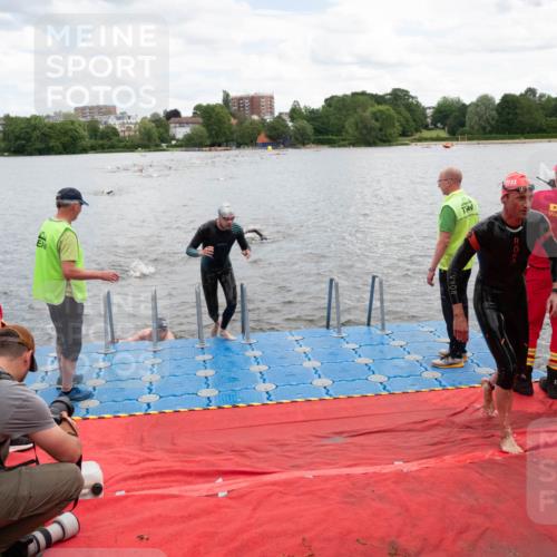 16.06.2024 - 7 Türme Triathlon MichiJ http://msf.ph/oto/6266949 16.06.2024 11:52:07 Schwimmen 542, 554, 559, 587, 606 meine-sportfotos.de