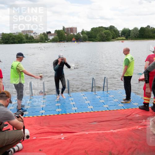 16.06.2024 - 7 Türme Triathlon MichiJ http://msf.ph/oto/6266953 16.06.2024 11:52:07 Schwimmen 542, 554, 559, 587, 606 meine-sportfotos.de
