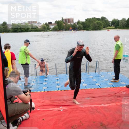 16.06.2024 - 7 Türme Triathlon MichiJ http://msf.ph/oto/6266959 16.06.2024 11:52:08 Schwimmen 542, 554, 559, 587, 606 meine-sportfotos.de