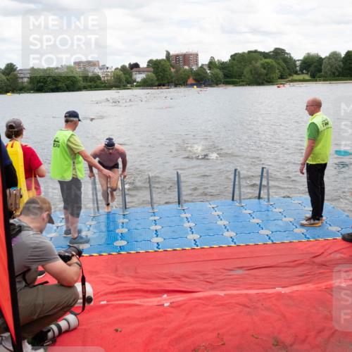 16.06.2024 - 7 Türme Triathlon MichiJ http://msf.ph/oto/6266976 16.06.2024 11:52:10 Schwimmen 542, 554, 559, 587, 606 meine-sportfotos.de