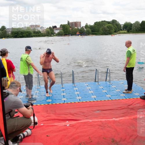 16.06.2024 - 7 Türme Triathlon MichiJ http://msf.ph/oto/6266983 16.06.2024 11:52:11 Schwimmen 139, 542, 554, 559, 587, 606 meine-sportfotos.de