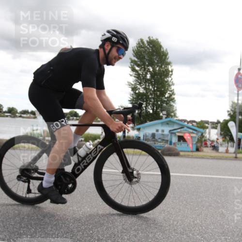 16.06.2024 - 26. Vierlanden-Triathlon Jannik Wohlers http://msf.ph/oto/6267011 16.06.2024 10:29:33 Radfahren 12, 115, 152 meine-sportfotos.de