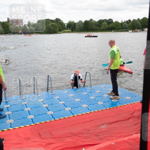 16.06.2024 - 7 Türme Triathlon MichiJ http://msf.ph/oto/6267041 16.06.2024 11:52:54 Schwimmen 139, 315, 347, 397, 432, 441, 462, 489, 593, 614 meine-sportfotos.de