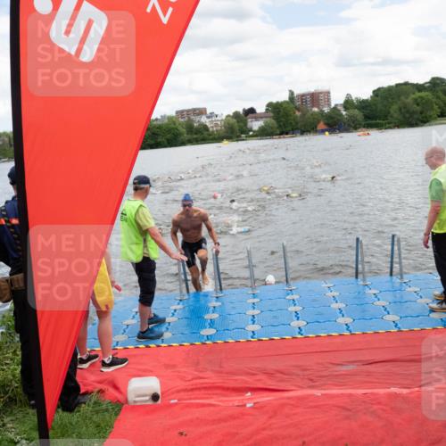 16.06.2024 - 7 Türme Triathlon MichiJ http://msf.ph/oto/6267061 16.06.2024 11:53:07 Schwimmen 315, 346, 347, 381, 397, 398, 441, 462, 472, 489, 520, 539, 572, 593, 614 meine-sportfotos.de