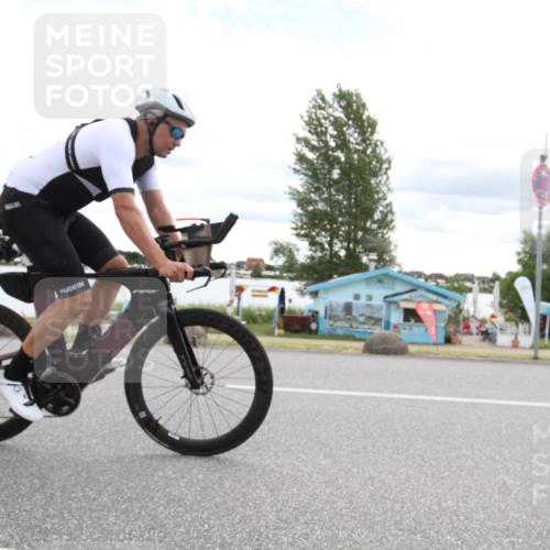 16.06.2024 - 26. Vierlanden-Triathlon Jannik Wohlers http://msf.ph/oto/6267102 16.06.2024 10:39:43 Radfahren 46, 79, 102, 119, 143 meine-sportfotos.de
