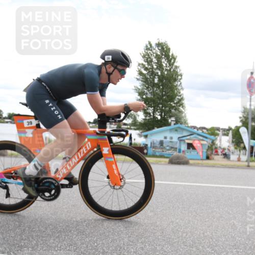 16.06.2024 - 26. Vierlanden-Triathlon Jannik Wohlers http://msf.ph/oto/6267106 16.06.2024 10:39:57 Radfahren 39, 140, 170 meine-sportfotos.de