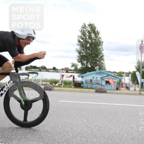 16.06.2024 - 26. Vierlanden-Triathlon Jannik Wohlers http://msf.ph/oto/6267109 16.06.2024 10:39:58 Radfahren 39, 140, 170 meine-sportfotos.de