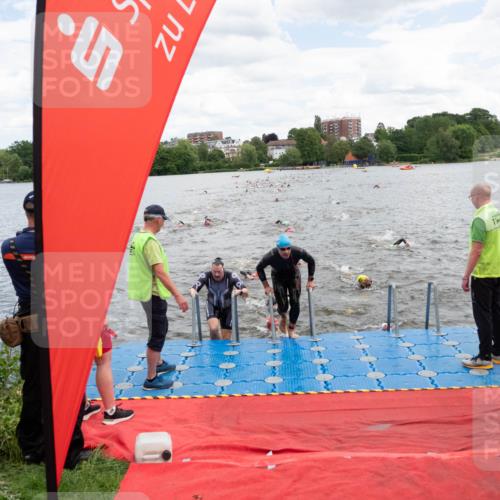 16.06.2024 - 7 Türme Triathlon MichiJ http://msf.ph/oto/6267116 16.06.2024 11:53:18 Schwimmen 315, 325, 346, 381, 397, 398, 441, 450, 456, 462, 472, 489, 520, 539, 572, 593, 614, 620 meine-sportfotos.de