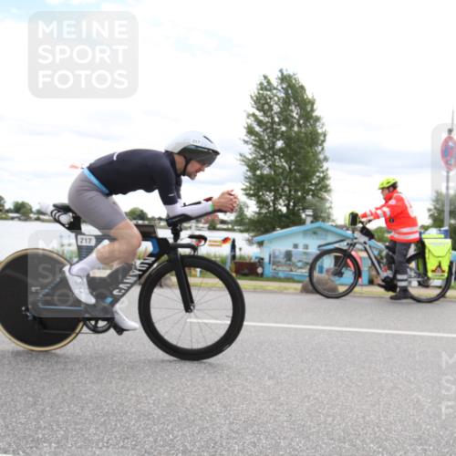 16.06.2024 - 26. Vierlanden-Triathlon Jannik Wohlers http://msf.ph/oto/6267125 16.06.2024 10:41:16 Radfahren 71, 86, 217 meine-sportfotos.de
