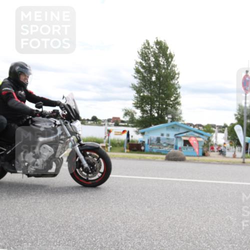 16.06.2024 - 26. Vierlanden-Triathlon Jannik Wohlers http://msf.ph/oto/6267165 16.06.2024 10:43:40 Radfahren 18, 31, 132, 151, 210, 225 meine-sportfotos.de