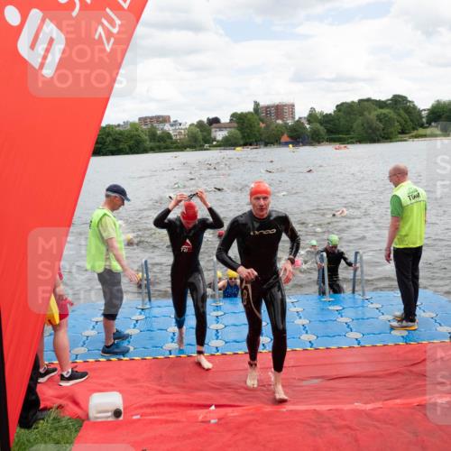 16.06.2024 - 7 Türme Triathlon MichiJ http://msf.ph/oto/6267220 16.06.2024 11:53:32 Schwimmen 309, 325, 346, 381, 397, 398, 441, 445, 450, 456, 472, 520, 539, 572, 584, 593, 620 meine-sportfotos.de