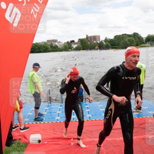 16.06.2024 - 7 Türme Triathlon MichiJ http://msf.ph/oto/6267228 16.06.2024 11:53:33 Schwimmen 309, 325, 346, 381, 397, 398, 441, 445, 450, 456, 472, 520, 539, 572, 584, 593, 620 meine-sportfotos.de