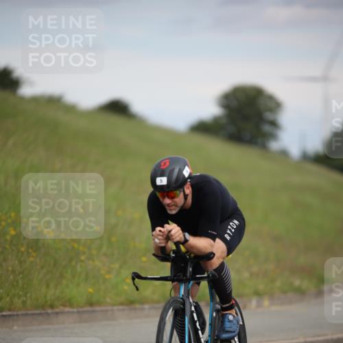 16.06.2024 - 26. Vierlanden-Triathlon Jannik Wohlers http://msf.ph/oto/6267279 16.06.2024 10:38:14 Radfahren 5, 68, 116, 190 meine-sportfotos.de