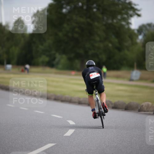 16.06.2024 - 26. Vierlanden-Triathlon Jannik Wohlers http://msf.ph/oto/6267289 16.06.2024 10:38:35 Radfahren 48 meine-sportfotos.de
