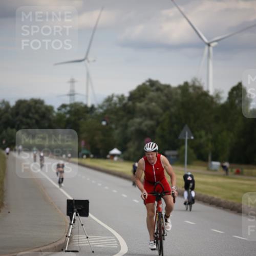 16.06.2024 - 26. Vierlanden-Triathlon Jannik Wohlers http://msf.ph/oto/6267305 16.06.2024 10:38:52 Radfahren 19, 62 meine-sportfotos.de