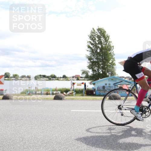 16.06.2024 - 26. Vierlanden-Triathlon Jannik Wohlers http://msf.ph/oto/6267332 16.06.2024 10:49:01 Radfahren 18, 50, 99, 211 meine-sportfotos.de