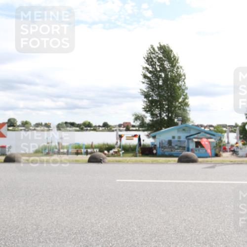 16.06.2024 - 26. Vierlanden-Triathlon Jannik Wohlers http://msf.ph/oto/6267336 16.06.2024 10:49:13 Radfahren  meine-sportfotos.de