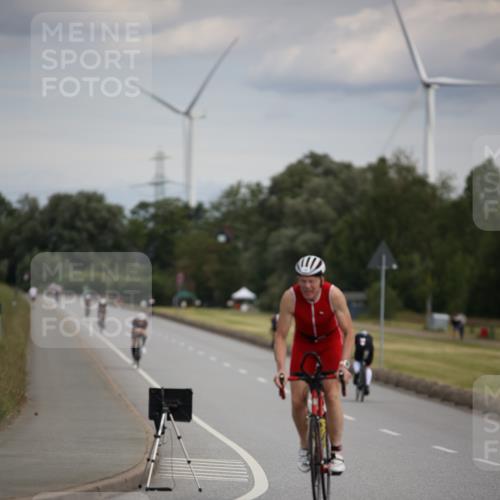 16.06.2024 - 26. Vierlanden-Triathlon Jannik Wohlers http://msf.ph/oto/6267351 16.06.2024 10:38:52 Radfahren 19, 62 meine-sportfotos.de