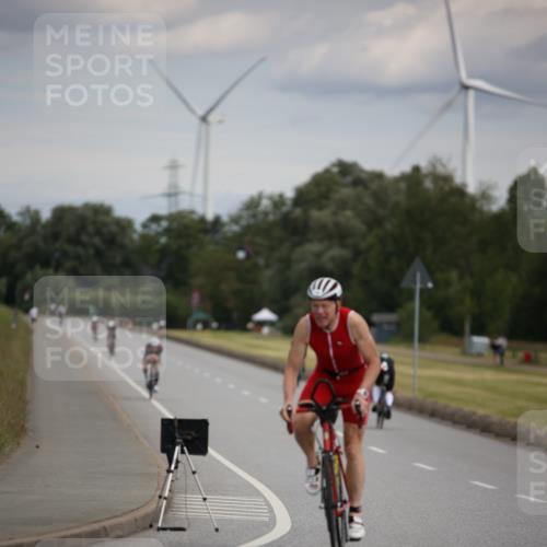 16.06.2024 - 26. Vierlanden-Triathlon Jannik Wohlers http://msf.ph/oto/6267355 16.06.2024 10:38:52 Radfahren 19, 62 meine-sportfotos.de