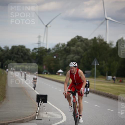 16.06.2024 - 26. Vierlanden-Triathlon Jannik Wohlers http://msf.ph/oto/6267356 16.06.2024 10:38:52 Radfahren 19, 62 meine-sportfotos.de