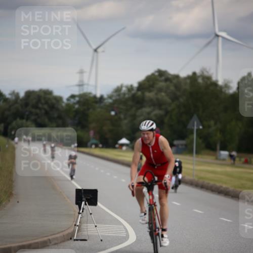 16.06.2024 - 26. Vierlanden-Triathlon Jannik Wohlers http://msf.ph/oto/6267357 16.06.2024 10:38:52 Radfahren 19, 62 meine-sportfotos.de