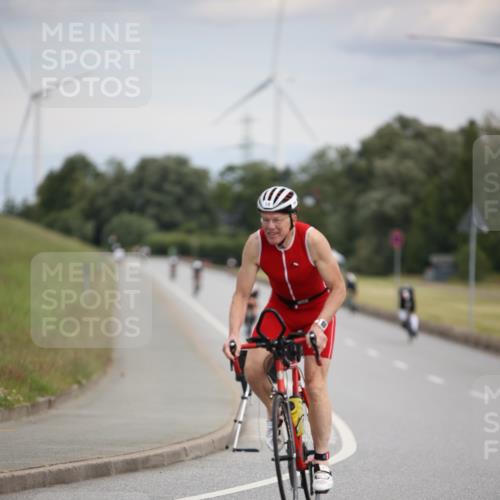 16.06.2024 - 26. Vierlanden-Triathlon Jannik Wohlers http://msf.ph/oto/6267360 16.06.2024 10:38:53 Radfahren 19, 62 meine-sportfotos.de