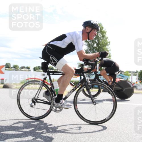 16.06.2024 - 26. Vierlanden-Triathlon Jannik Wohlers http://msf.ph/oto/6267376 16.06.2024 10:53:19 Radfahren 47, 96, 147, 166 meine-sportfotos.de