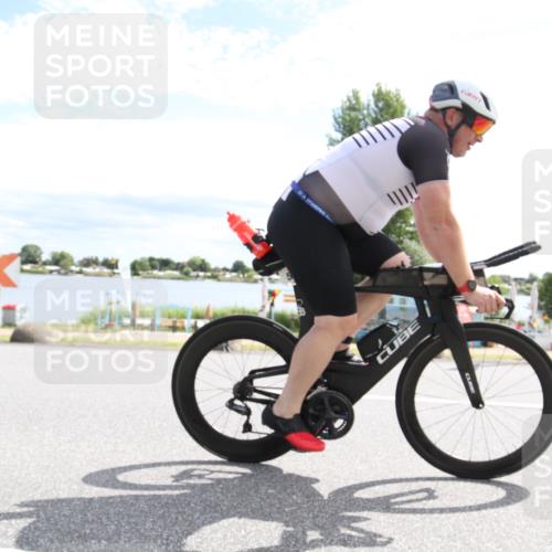 16.06.2024 - 26. Vierlanden-Triathlon Jannik Wohlers http://msf.ph/oto/6267401 16.06.2024 10:57:24 Radfahren 52, 56, 224 meine-sportfotos.de