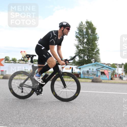 16.06.2024 - 26. Vierlanden-Triathlon Jannik Wohlers http://msf.ph/oto/6267417 16.06.2024 11:00:37 Radfahren 29, 112 meine-sportfotos.de