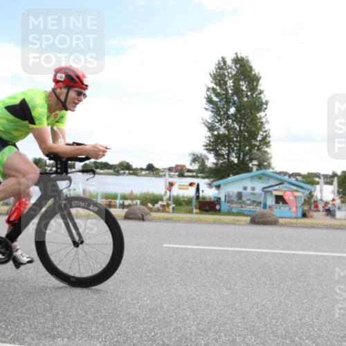 16.06.2024 - 26. Vierlanden-Triathlon Jannik Wohlers http://msf.ph/oto/6267457 16.06.2024 11:02:48 Radfahren 6, 89, 113, 138, 145, 174, 293 meine-sportfotos.de