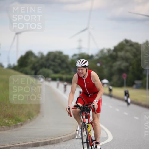 16.06.2024 - 26. Vierlanden-Triathlon Jannik Wohlers http://msf.ph/oto/6267465 16.06.2024 10:38:53 Radfahren 19, 62 meine-sportfotos.de