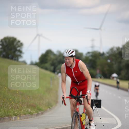 16.06.2024 - 26. Vierlanden-Triathlon Jannik Wohlers http://msf.ph/oto/6267479 16.06.2024 10:38:54 Radfahren 19, 42, 62 meine-sportfotos.de
