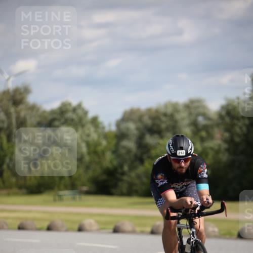 16.06.2024 - 26. Vierlanden-Triathlon Jannik Wohlers http://msf.ph/oto/6267491 16.06.2024 10:50:11 Radfahren 135, 212 meine-sportfotos.de