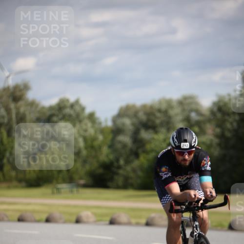 16.06.2024 - 26. Vierlanden-Triathlon Jannik Wohlers http://msf.ph/oto/6267493 16.06.2024 10:50:11 Radfahren 135, 212 meine-sportfotos.de