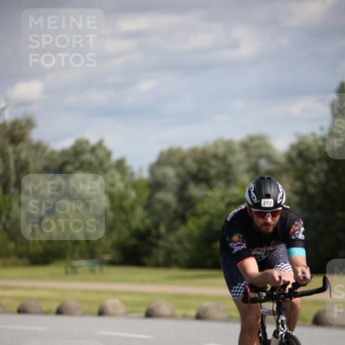 16.06.2024 - 26. Vierlanden-Triathlon Jannik Wohlers http://msf.ph/oto/6267495 16.06.2024 10:50:11 Radfahren 135, 212 meine-sportfotos.de