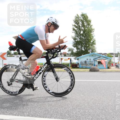 16.06.2024 - 26. Vierlanden-Triathlon Jannik Wohlers http://msf.ph/oto/6267603 16.06.2024 11:10:47 Radfahren 55, 78, 107, 170, 411 meine-sportfotos.de
