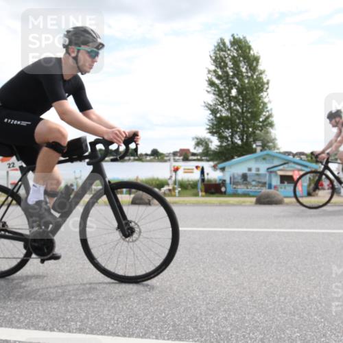16.06.2024 - 26. Vierlanden-Triathlon Jannik Wohlers http://msf.ph/oto/6267613 16.06.2024 11:12:01 Radfahren 5, 17, 22, 350 meine-sportfotos.de