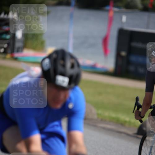16.06.2024 - 26. Vierlanden-Triathlon Jannik Wohlers http://msf.ph/oto/6267648 16.06.2024 10:50:44 Radfahren 156, 202 meine-sportfotos.de