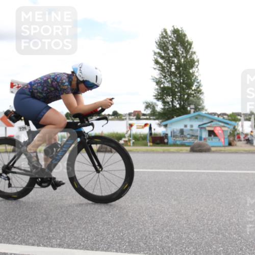 16.06.2024 - 26. Vierlanden-Triathlon Jannik Wohlers http://msf.ph/oto/6267672 16.06.2024 11:15:34 Radfahren 17, 22, 226, 432 meine-sportfotos.de