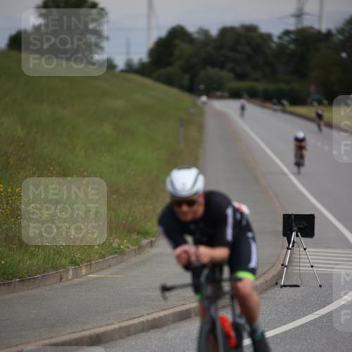 16.06.2024 - 26. Vierlanden-Triathlon Jannik Wohlers http://msf.ph/oto/6267676 16.06.2024 10:39:08 Radfahren 49, 73, 107, 167 meine-sportfotos.de
