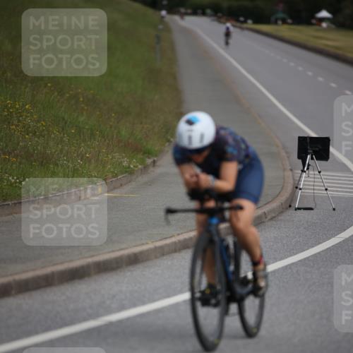 16.06.2024 - 26. Vierlanden-Triathlon Jannik Wohlers http://msf.ph/oto/6267713 16.06.2024 10:39:17 Radfahren 63, 226 meine-sportfotos.de