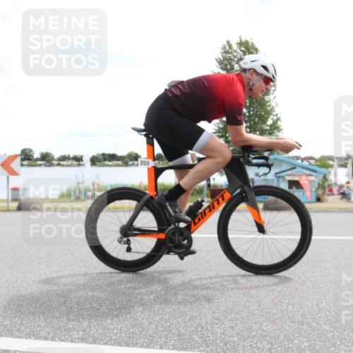16.06.2024 - 26. Vierlanden-Triathlon Jannik Wohlers http://msf.ph/oto/6267742 16.06.2024 11:17:15 Radfahren 21, 23, 63, 150, 203, 410, 440 meine-sportfotos.de