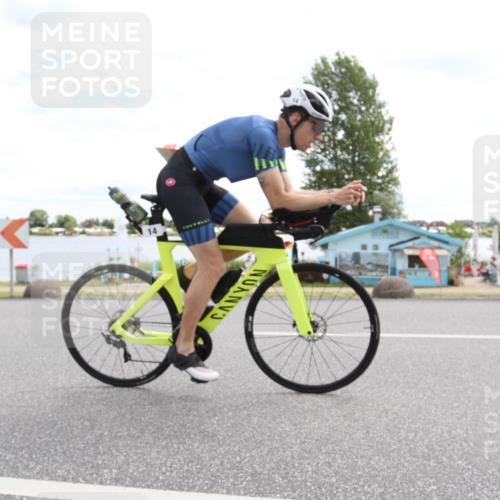 16.06.2024 - 26. Vierlanden-Triathlon Jannik Wohlers http://msf.ph/oto/6267767 16.06.2024 11:20:08 Radfahren 14, 150 meine-sportfotos.de