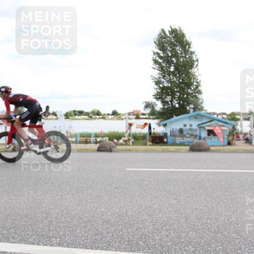 16.06.2024 - 26. Vierlanden-Triathlon Jannik Wohlers http://msf.ph/oto/6267769 16.06.2024 11:20:26 Radfahren 58, 105, 465, 628 meine-sportfotos.de