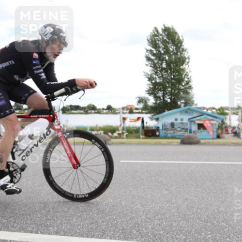 16.06.2024 - 26. Vierlanden-Triathlon Jannik Wohlers http://msf.ph/oto/6267775 16.06.2024 11:20:48 Radfahren 45, 54, 210, 386, 429 meine-sportfotos.de